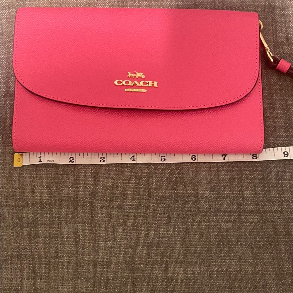 Coach Fuchsia Crossgrain Envelope Leather Crossbody/Wristlet - Picture 10 of 16